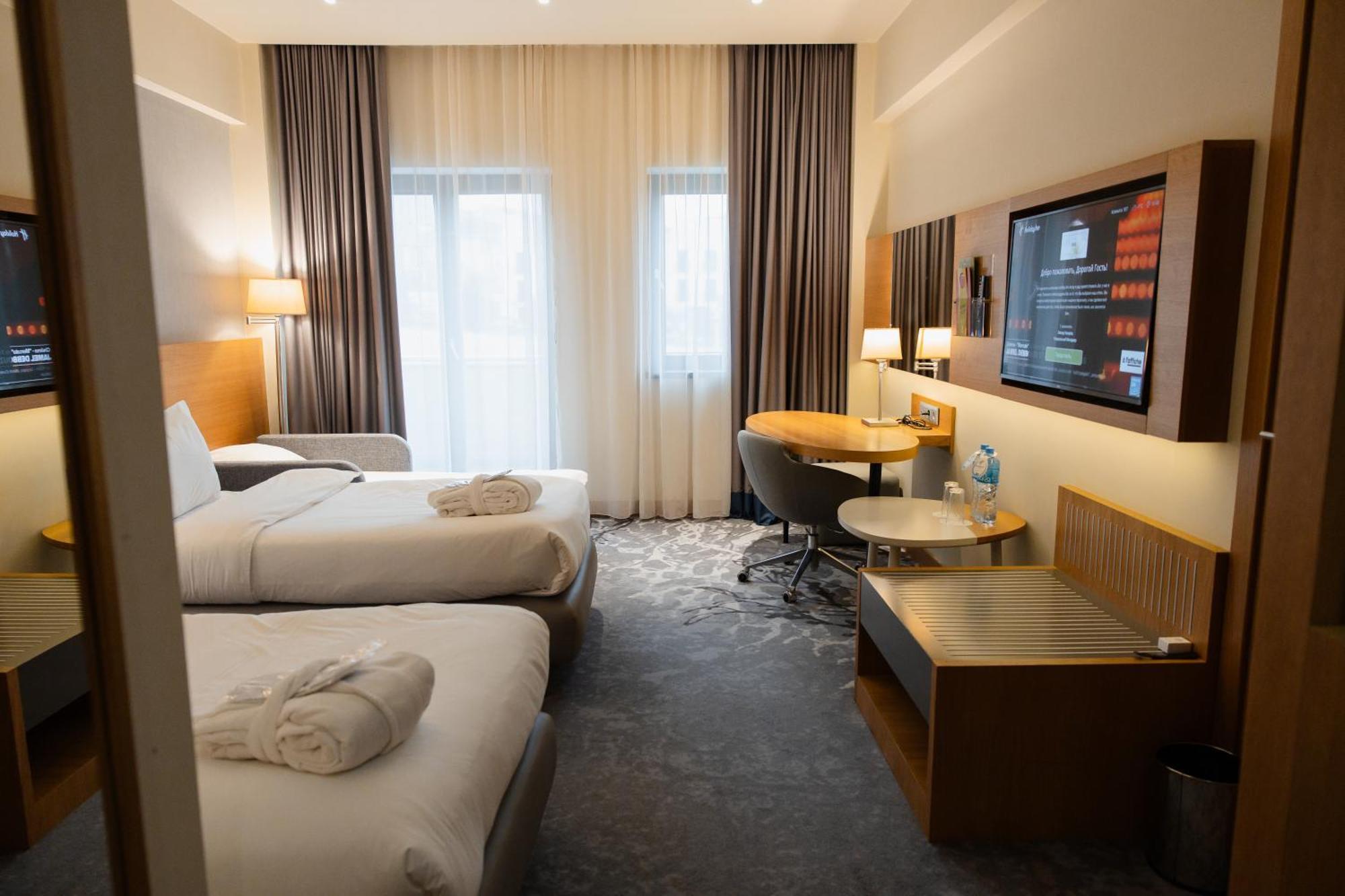 Holiday Inn - Aktau - Seaside By Ihg Kültér fotó